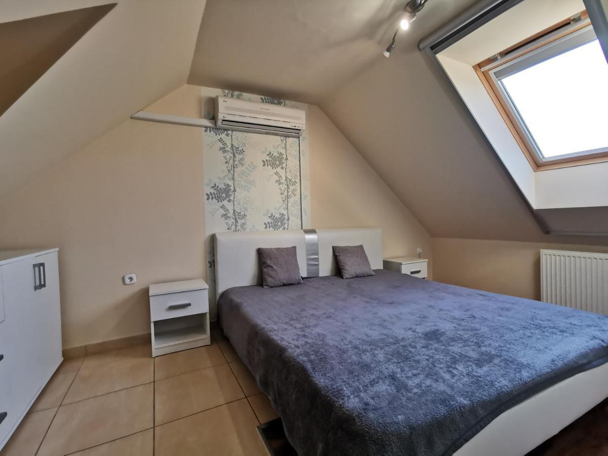 Galery Apartman Gyula Dış mekan fotoğraf