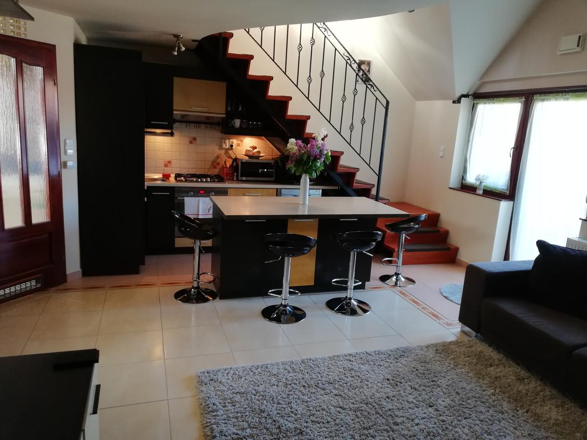 Galery Apartman Gyula Dış mekan fotoğraf
